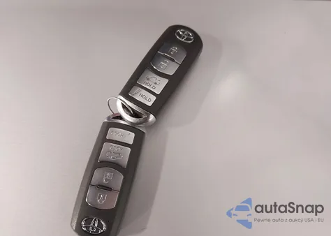 2017 Toyota Yaris Ia z USA, uszkodzony, nr VIN 3MYDLBYV9HY172325